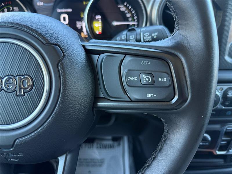 Used 2023 Jeep Wrangler Unlimited w/ Cold Weather Group AWD/4WD image 36