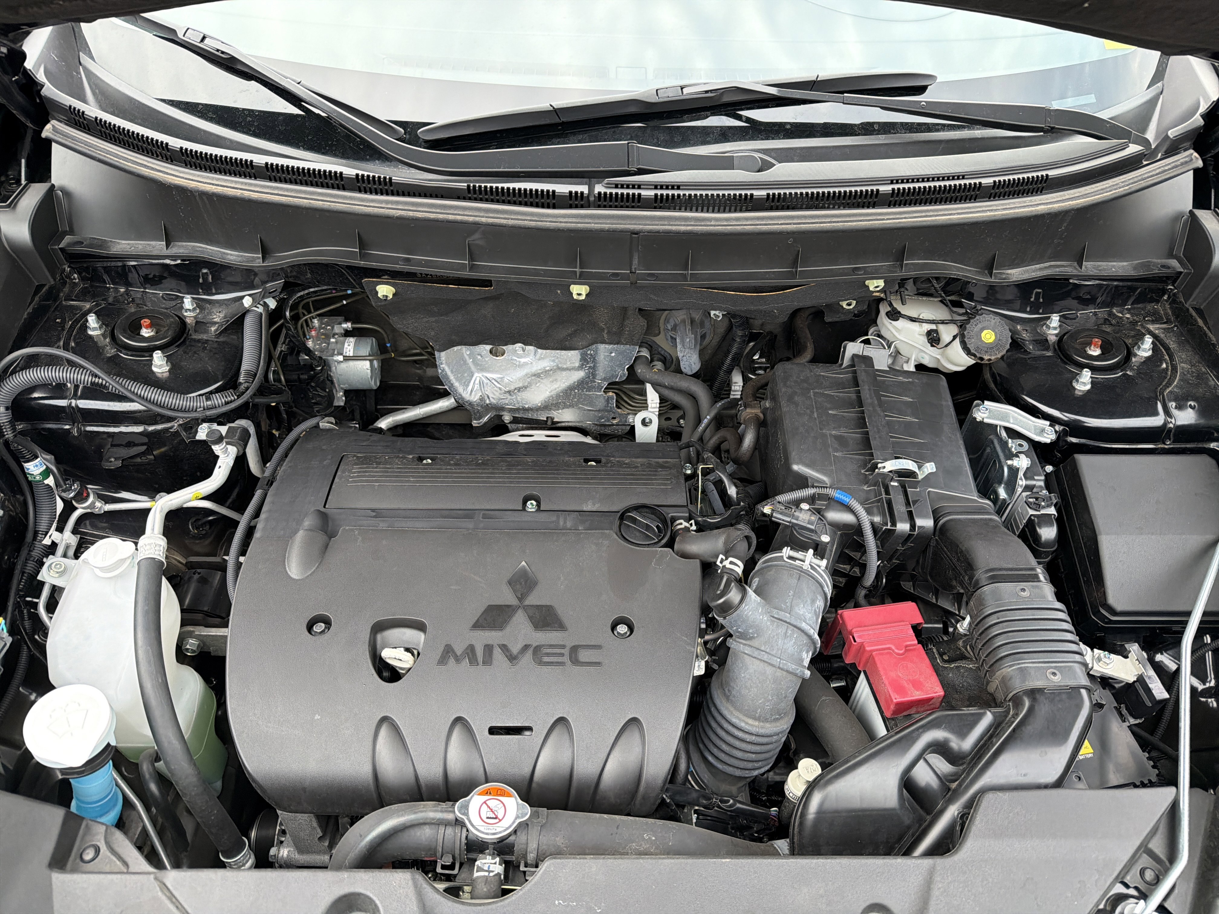 Used 2024 Mitsubishi Outlander Sport ES image 9