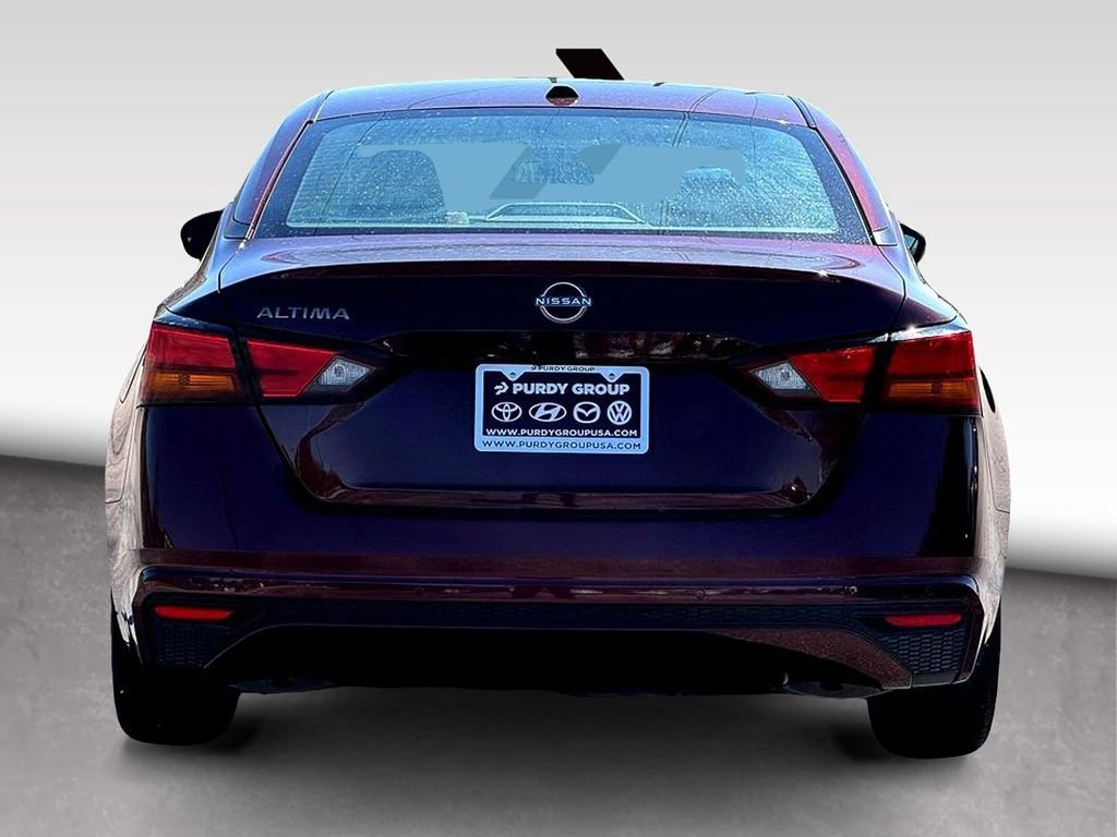 Used 2025 Nissan Altima 2.5 SV image 7