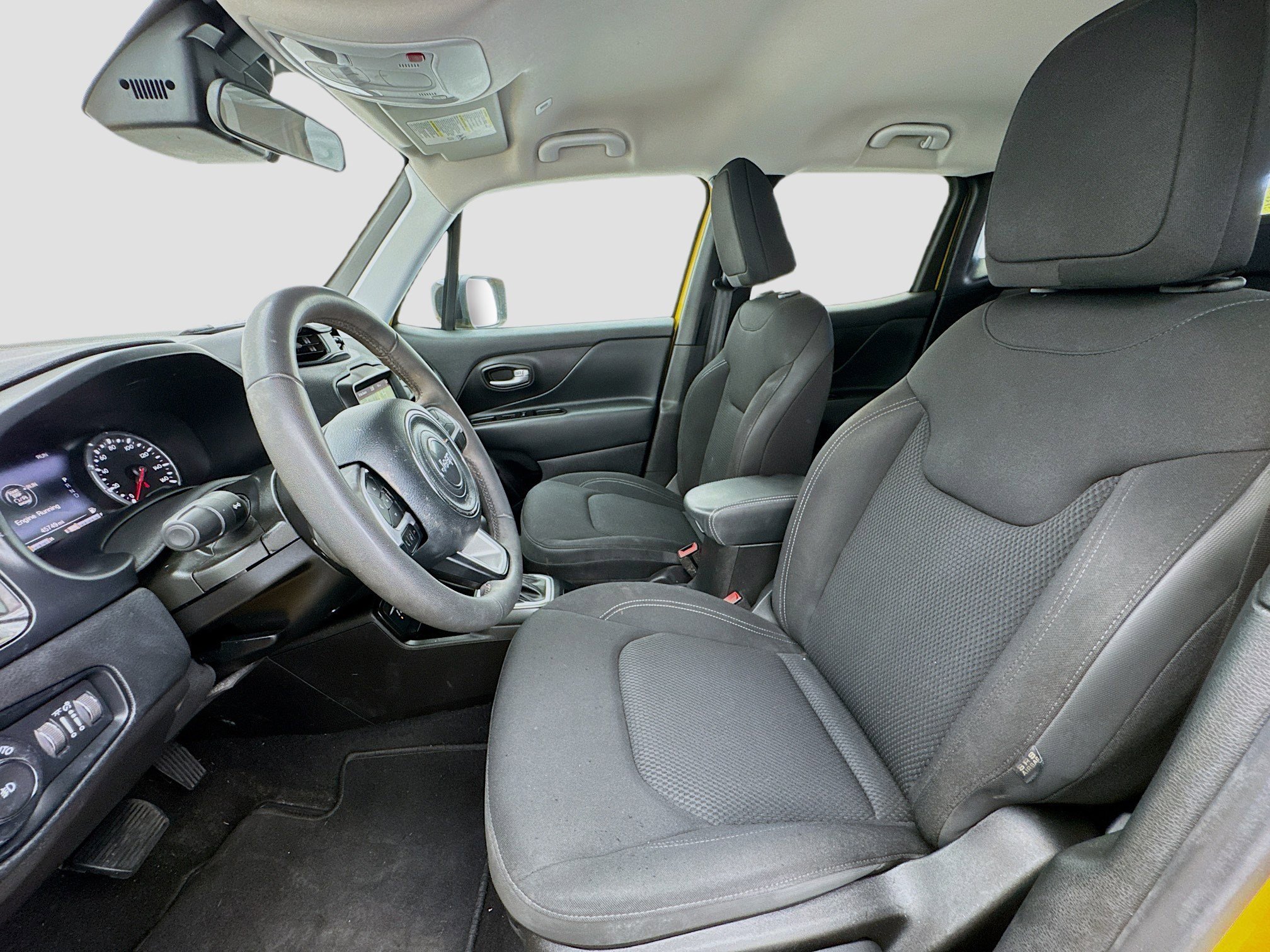 Used 2023 Jeep Renegade Altitude image 13