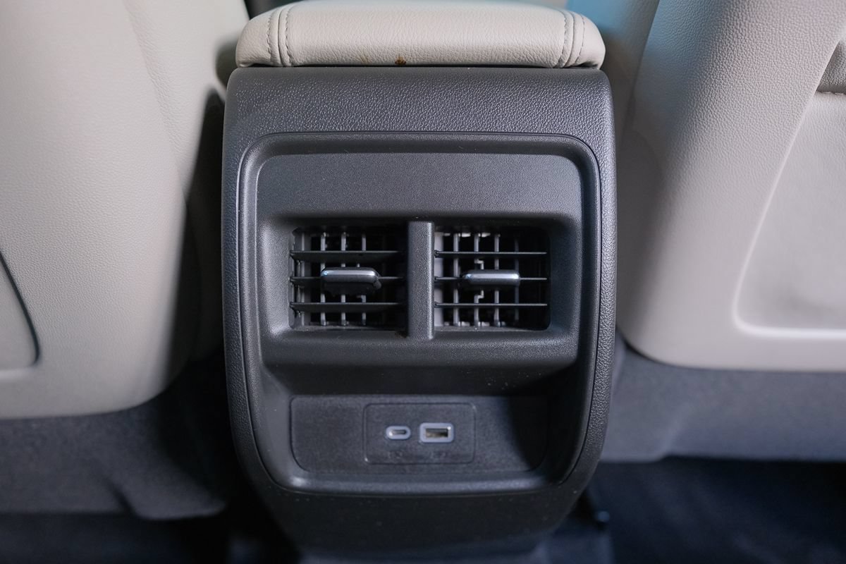 Used 2021 Cadillac XT4 Luxury FWD image 33