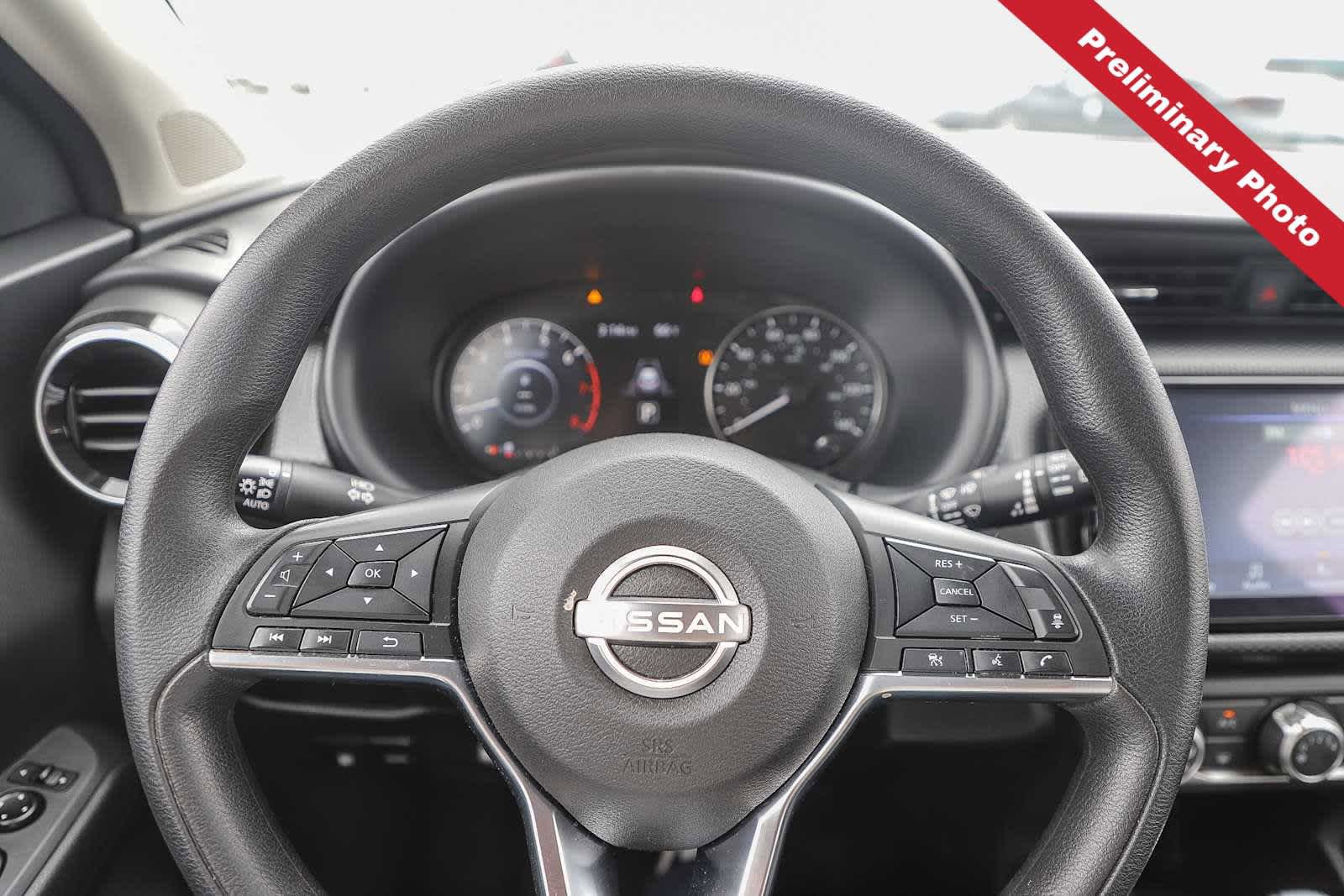 Used 2024 Nissan Kicks SV FWD image 17