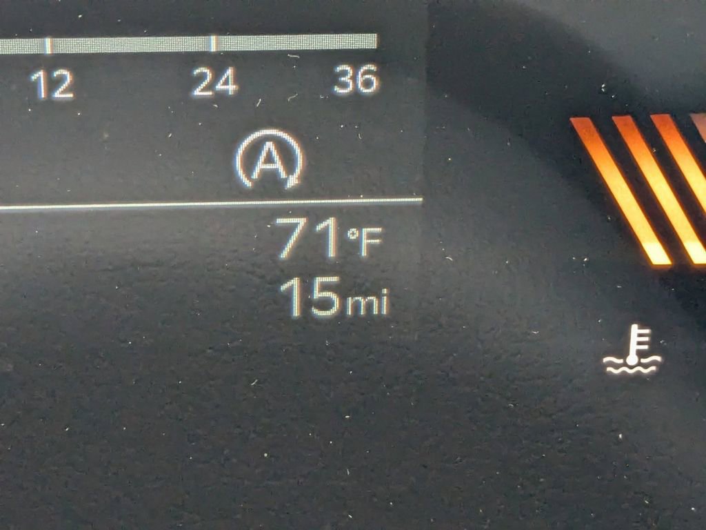 Used 2025 Kia Sorento S w/ Panoramic Sunroof Package FWD image 28