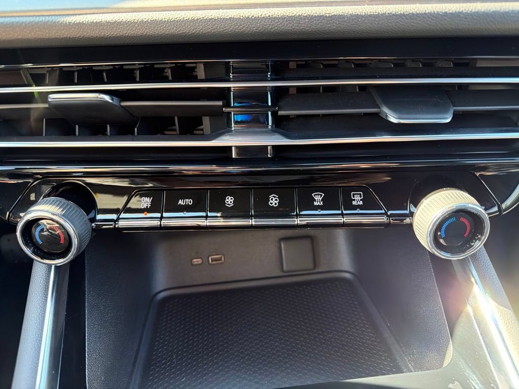 Used 2024 Chevrolet Traverse LS w/ LPO, Floor Liner Package AWD/4WD image 23