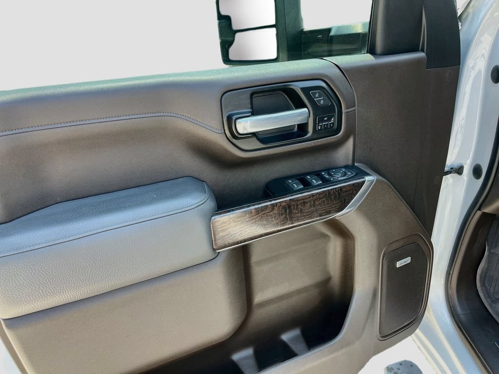 Used 2022 GMC Sierra 2500 Denali AWD/4WD image 18