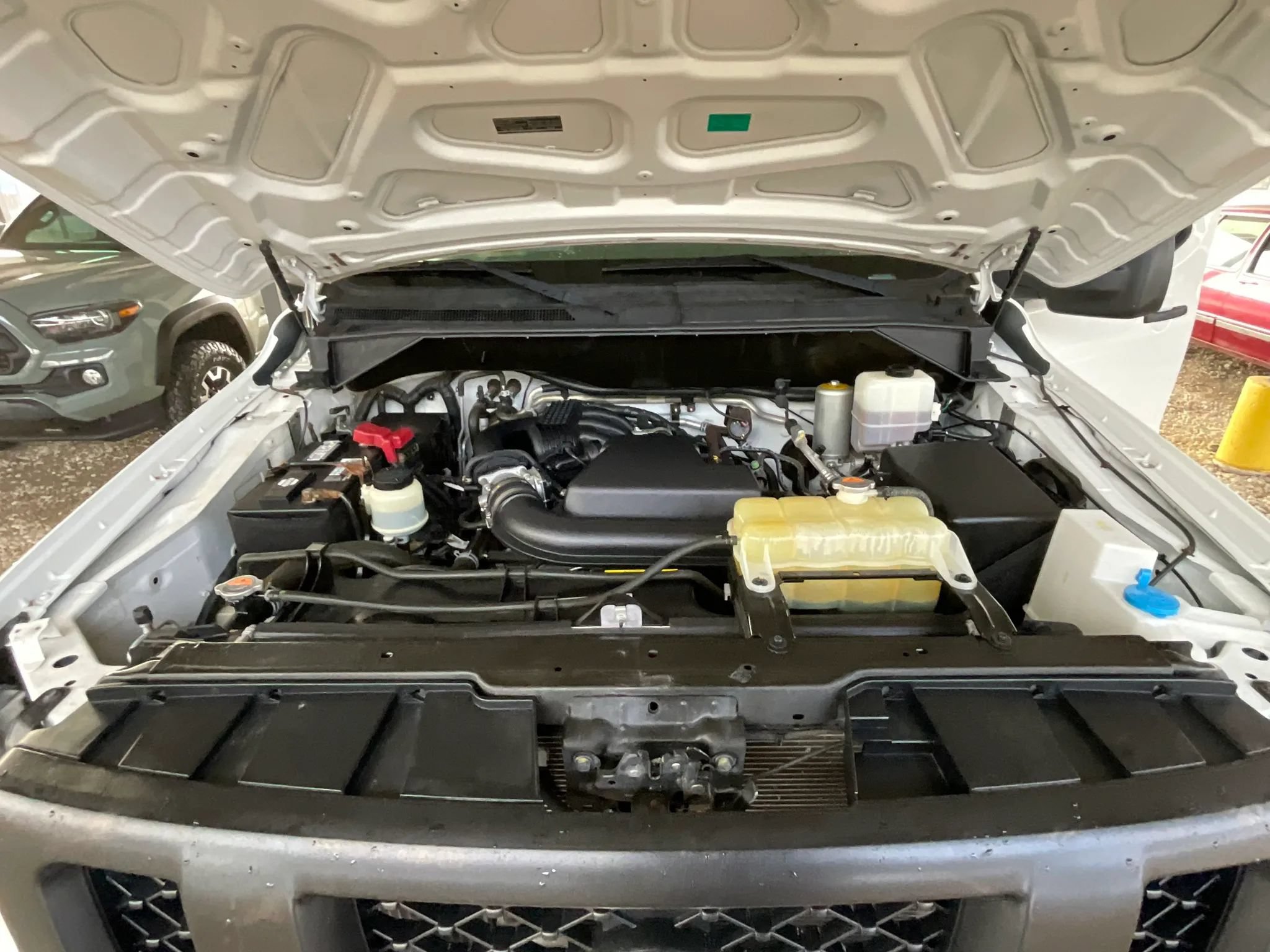 Used 2018 Nissan NV 3500 S RWD image 32