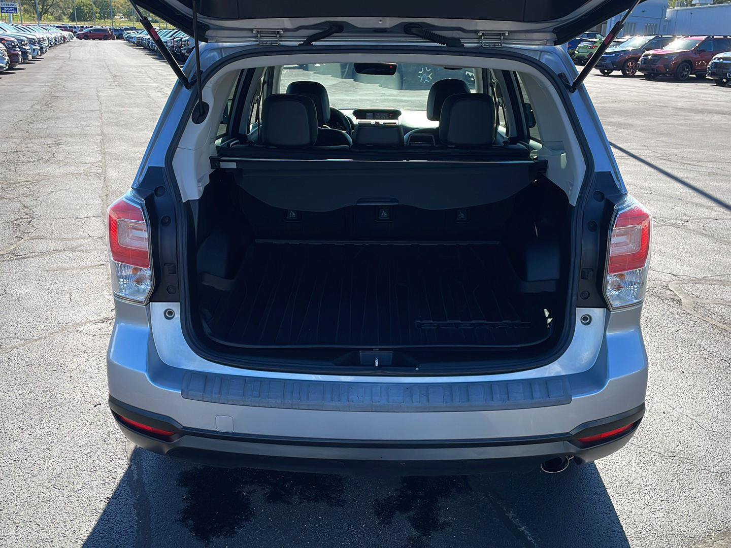Used 2018 Subaru Forester 2.5i Limited w/ Popular Package #2 AWD/4WD image 30