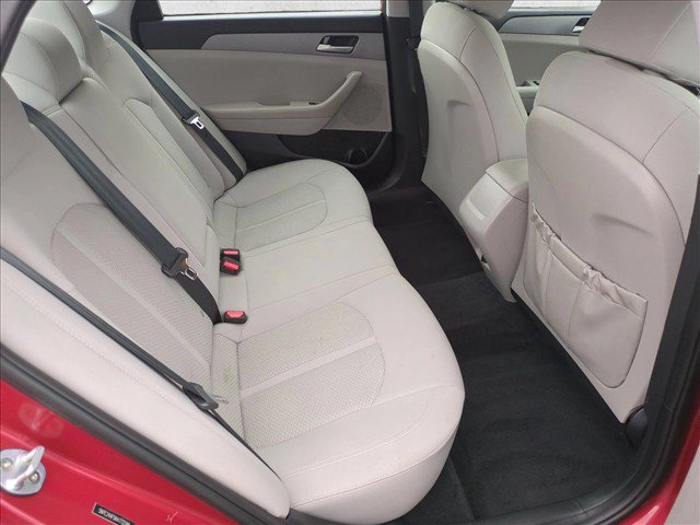 Used 2019 Hyundai Sonata SE FWD image 18