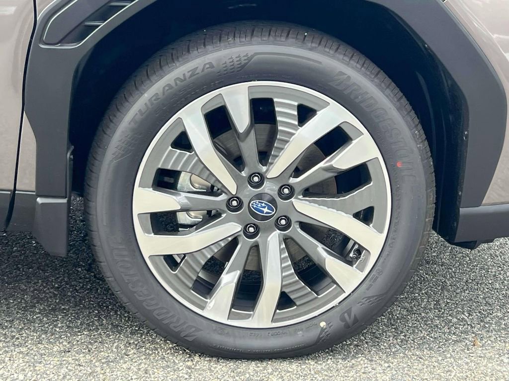 New 2025 Subaru Forester Touring w/ Touring Package image 6