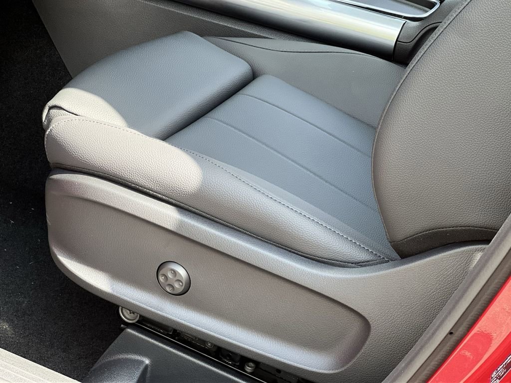 Certified 2026 Mercedes-Benz GLA 250 4MATIC image 12