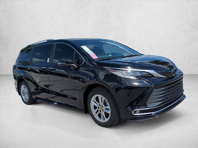 New 2026 Toyota Sienna Limited FWD image 7