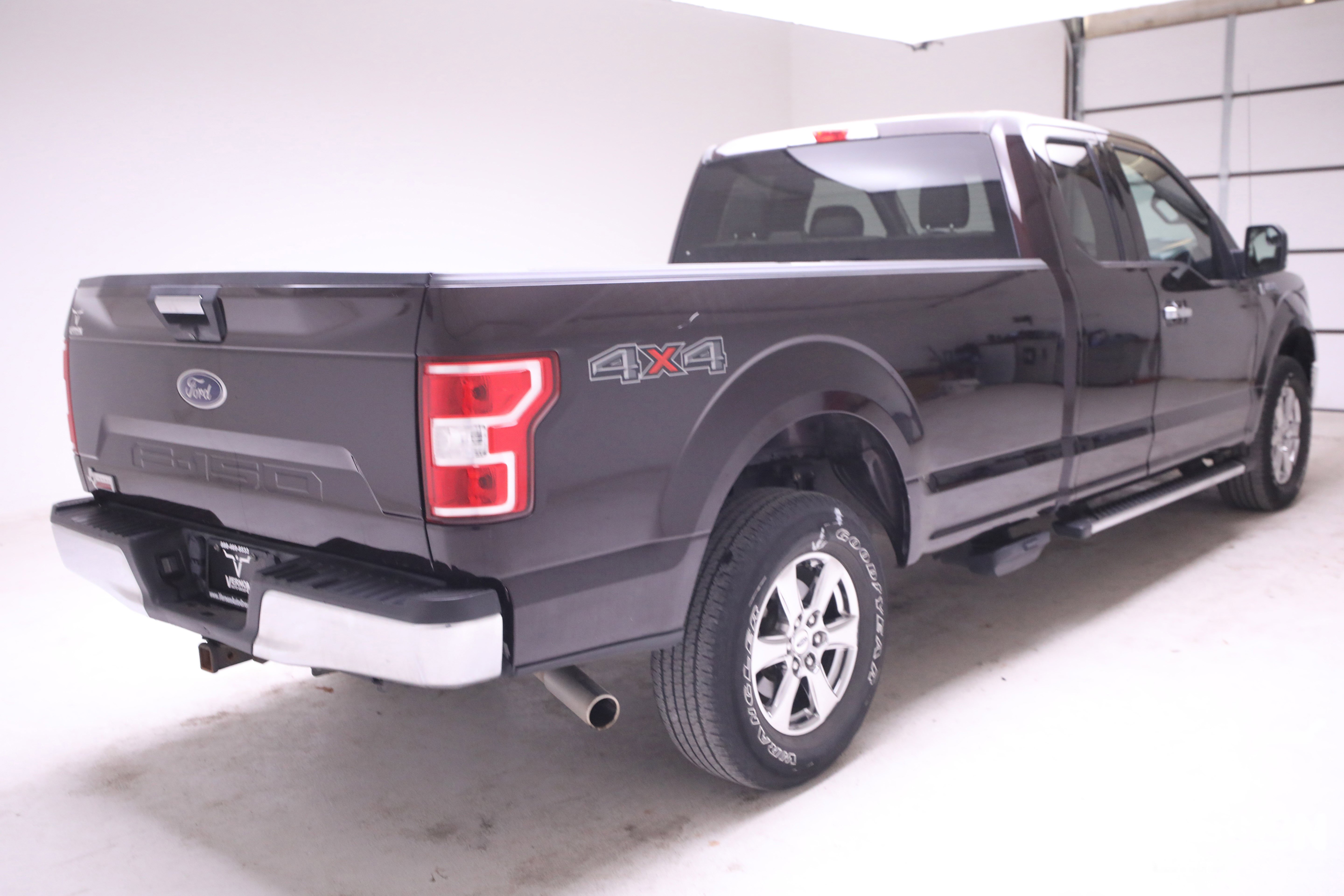 Used 2019 Ford F150 XLT w/ Equipment Group 301A Mid image 4