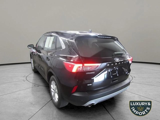 Used 2021 Ford Escape SE image 7