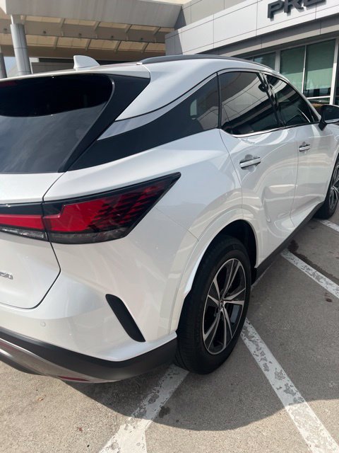 Used 2025 Lexus RX 350 Premium w/ Convenience Package FWD image 8
