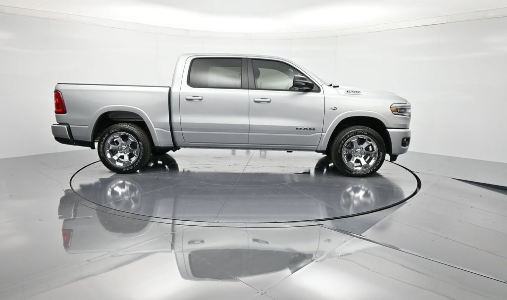New 2026 RAM 1500 4x4 Crew Cab image 5