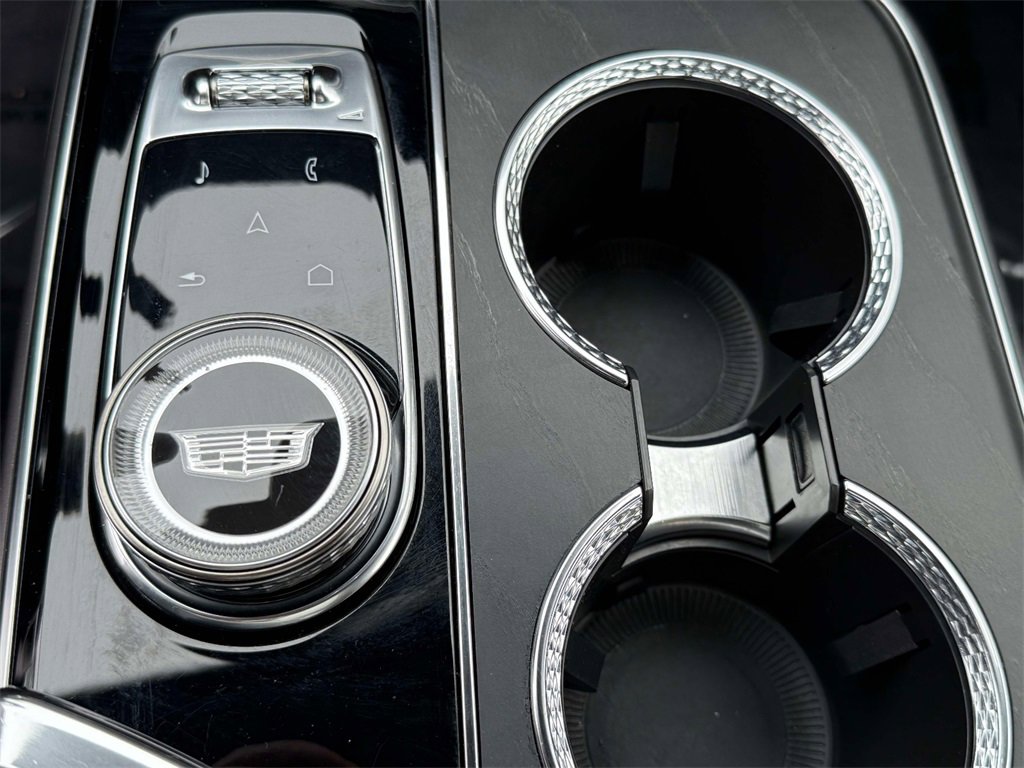 Certified 2024 Cadillac Lyriq Luxury w/ Nappa Leather Package image 26