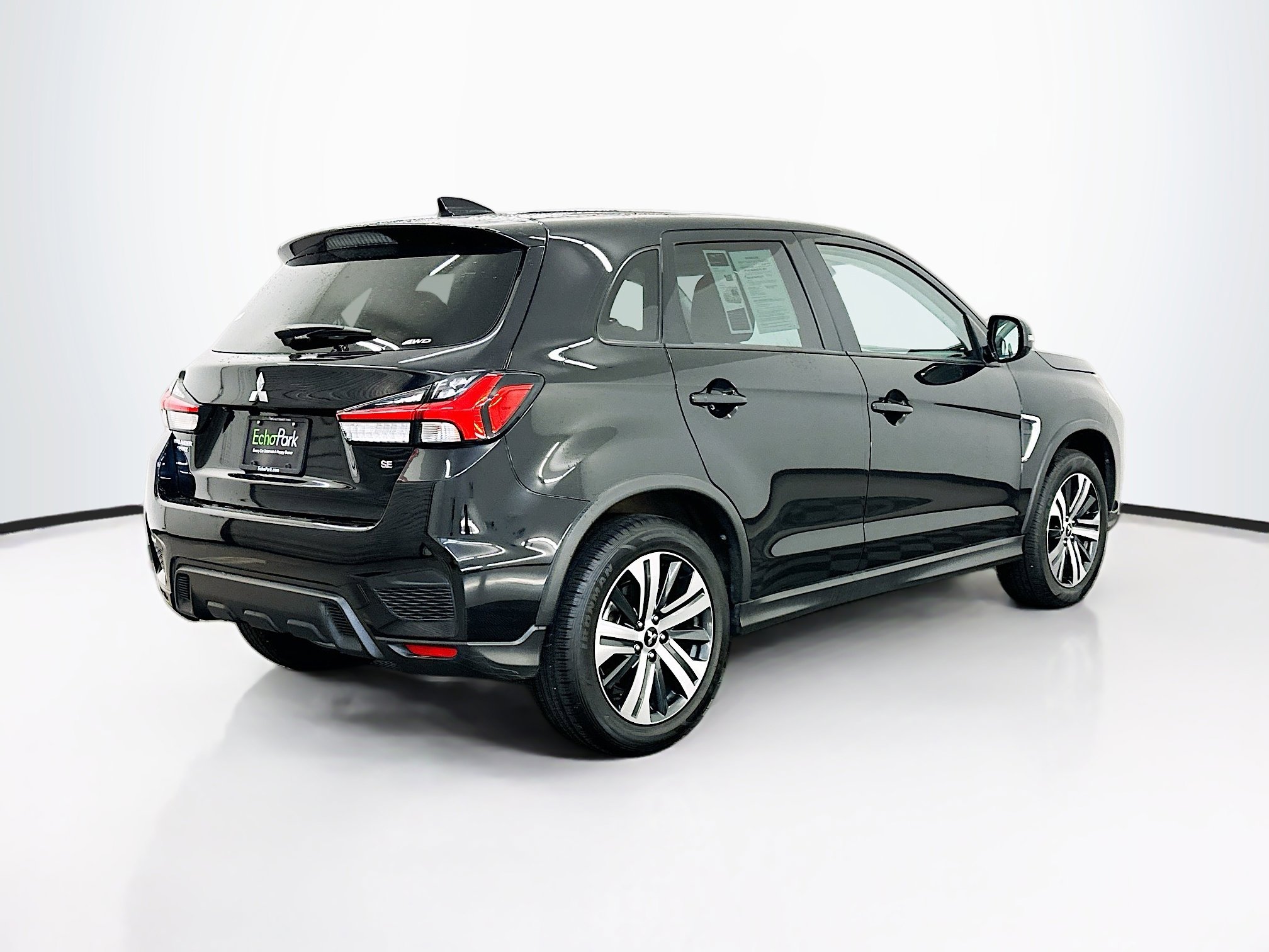 Used 2025 Mitsubishi Outlander Sport SE image 9
