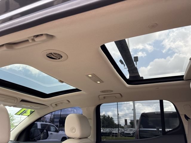 Used 2021 GMC Acadia Denali w/ Denali Technology Package AWD/4WD image 21