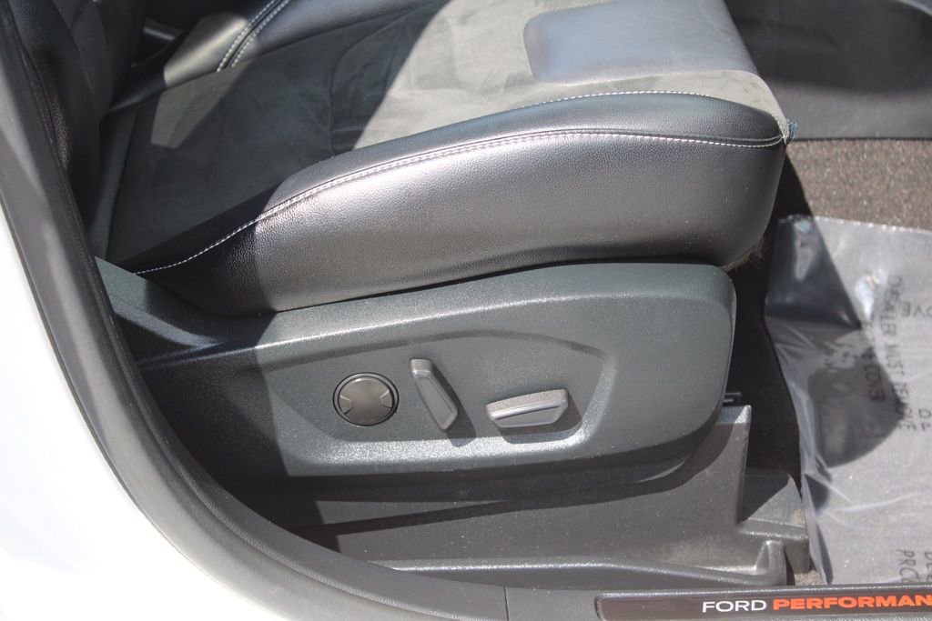 Used 2020 Ford Edge ST w/ Equipment Group 401A AWD/4WD image 22