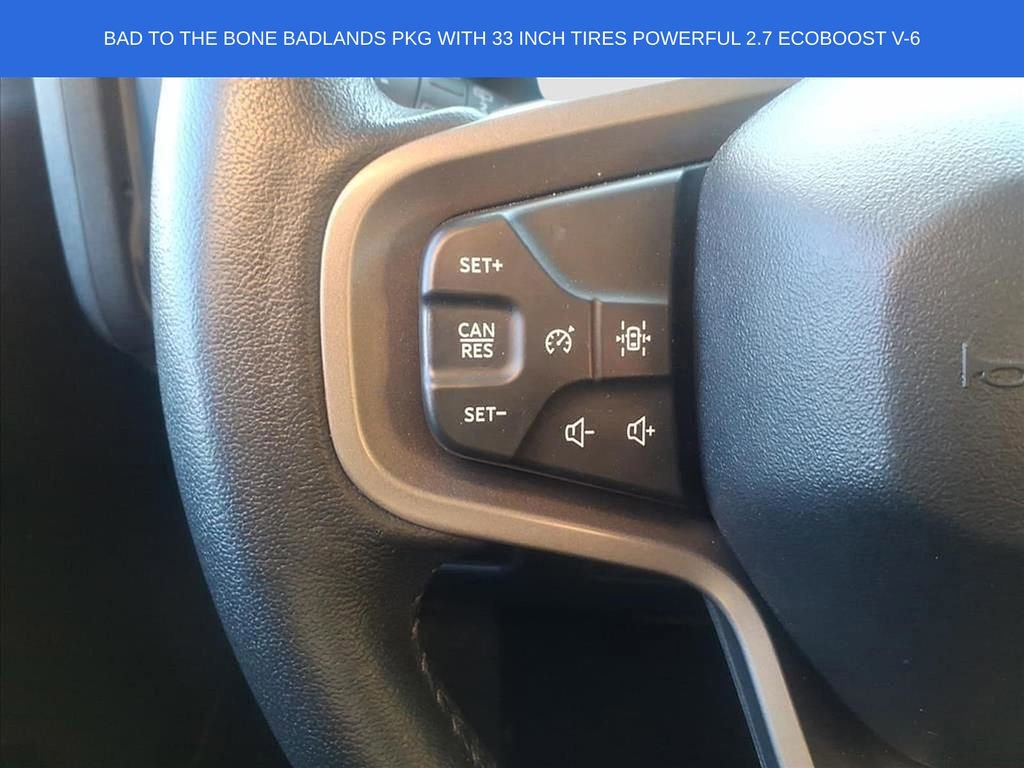 Used 2025 Ford Bronco Badlands image 21