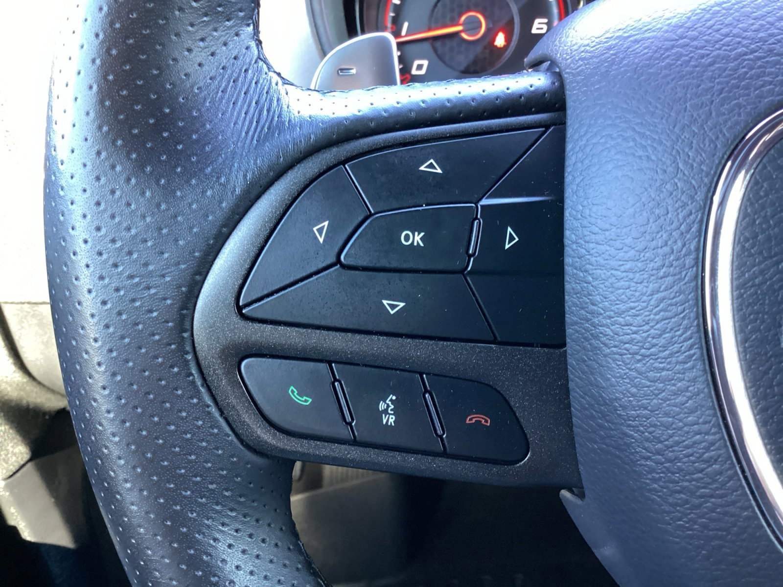 Used 2023 Dodge Charger R/T w/ Blacktop Package image 18