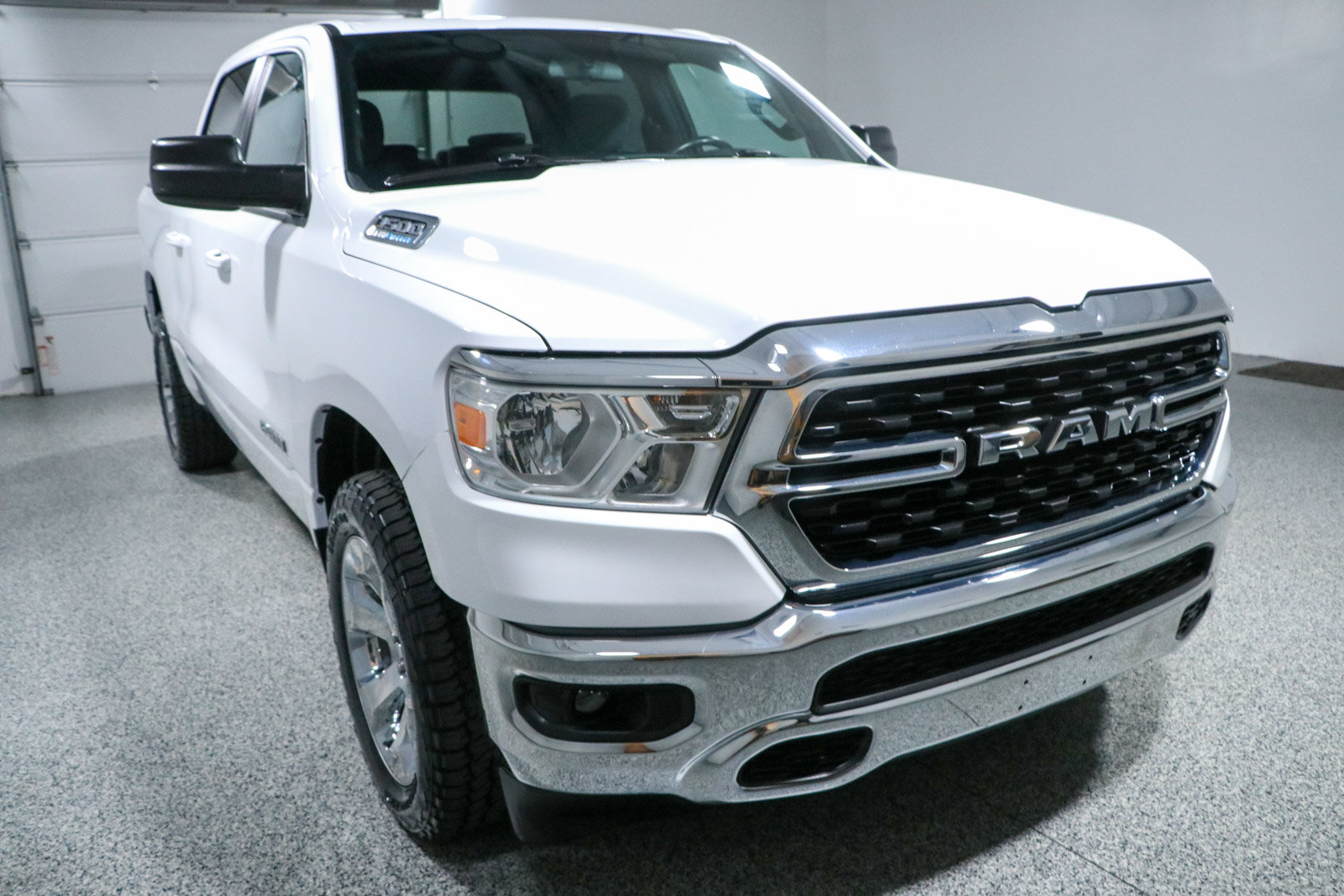 Used 2022 RAM 1500 Big Horn AWD/4WD image 5