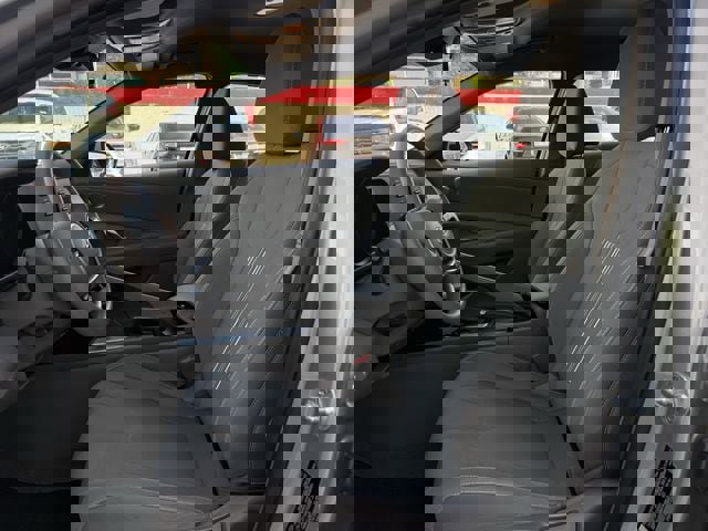 Used 2022 Hyundai Elantra SEL image 23