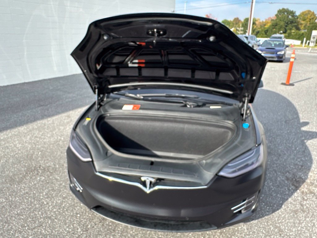 Used 2017 Tesla Model X 75D AWD/4WD image 30