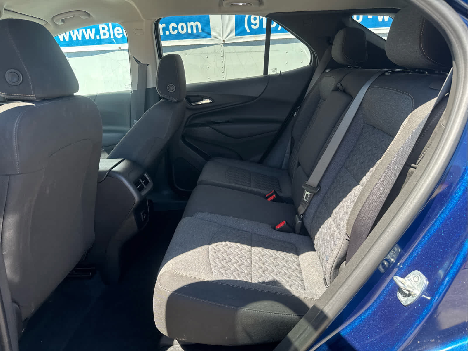 Used 2023 Chevrolet Equinox LT FWD image 27