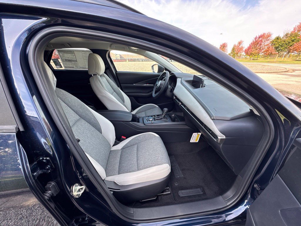 New 2026 MAZDA CX-30 Aire Edition AWD/4WD image 3