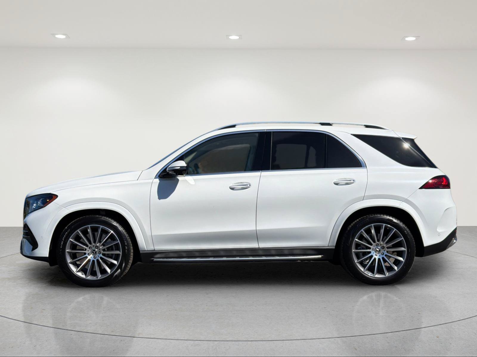 New 2027 Mercedes-Benz GLE 450 4MATIC image 2