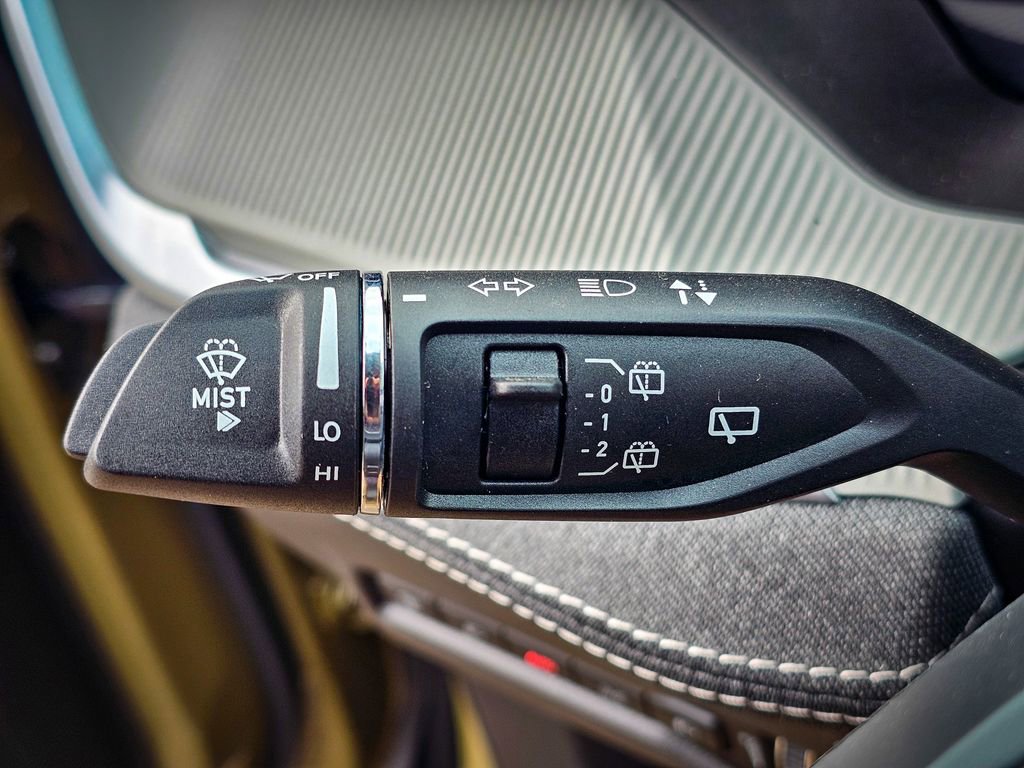 New 2026 Jeep Cherokee Laredo image 16