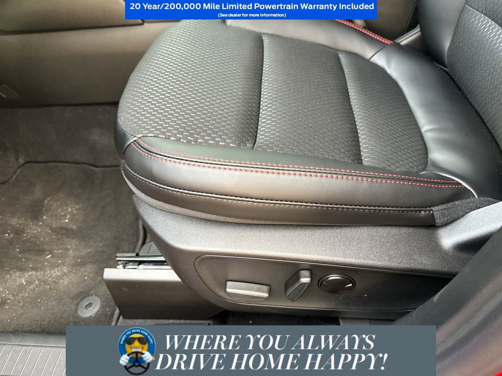 New 2026 Ford Escape ST-Line w/ Tech Pack #1 FWD image 3