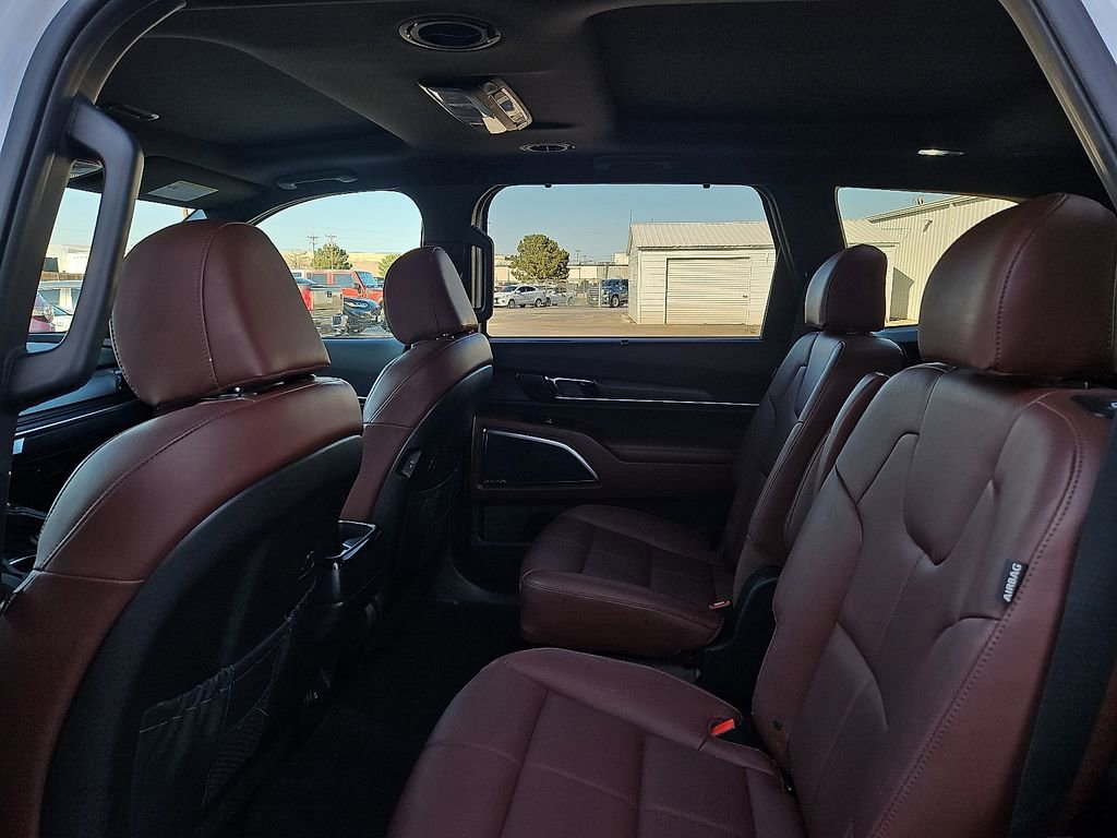 Used 2024 Kia Telluride SX image 17
