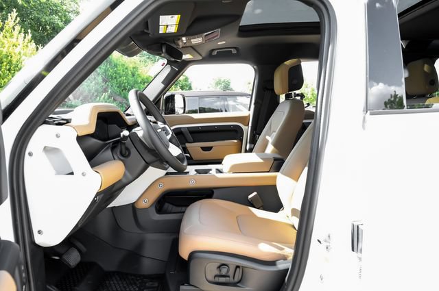 New 2026 Land Rover Defender 110 S AWD/4WD image 3