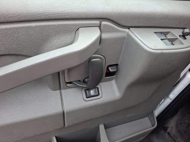 Used 2025 Chevrolet Express 2500 w/ Driver Convenience Package RWD image 23