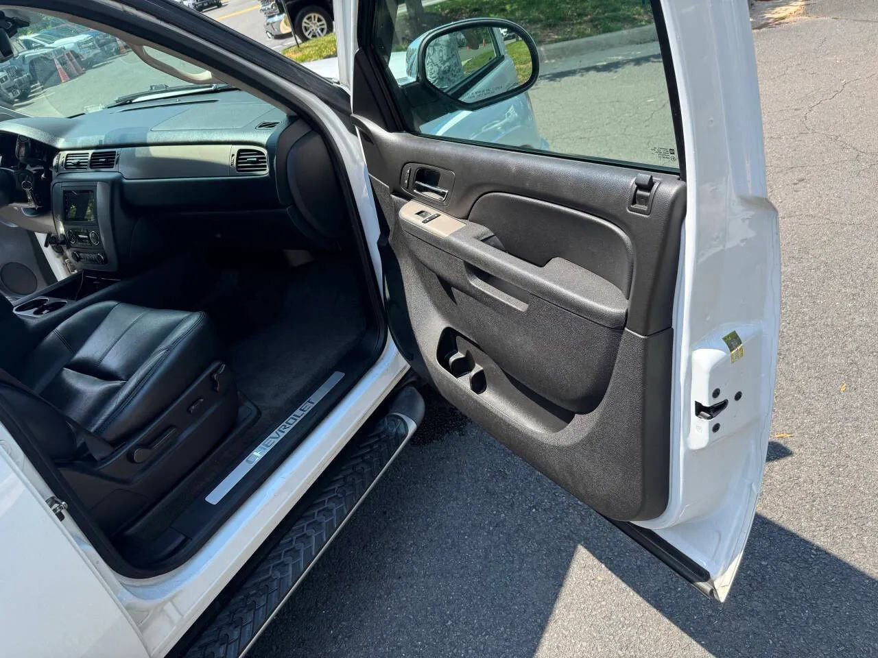 Used 2013 Chevrolet Tahoe LT w/ Suspension Package, Off-Road image 19