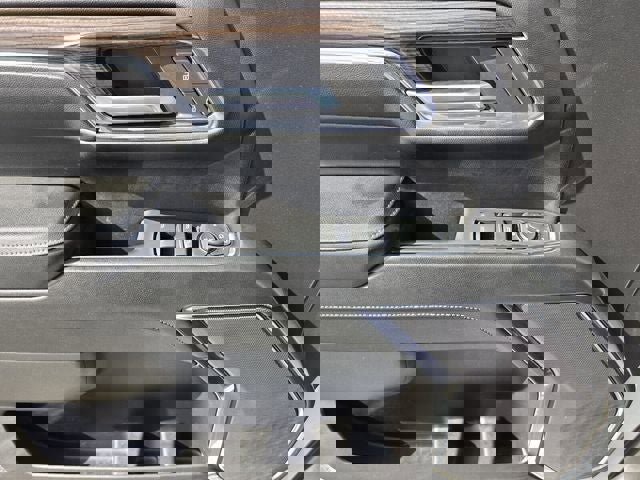 Used 2024 Chevrolet Silverado 1500 LT Trail Boss w/ Protection Package image 36