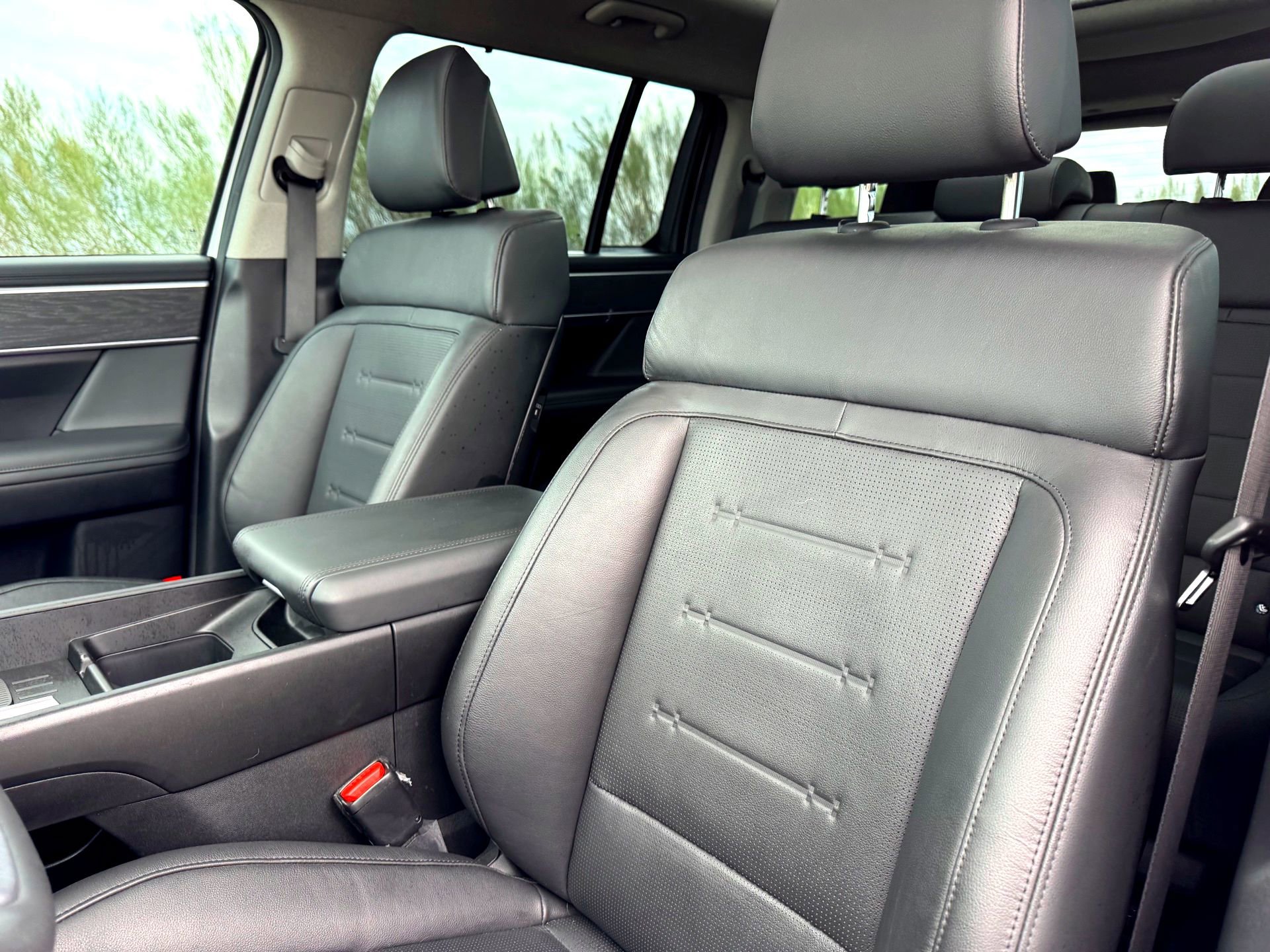 Used 2025 Hyundai Santa Fe Limited image 13