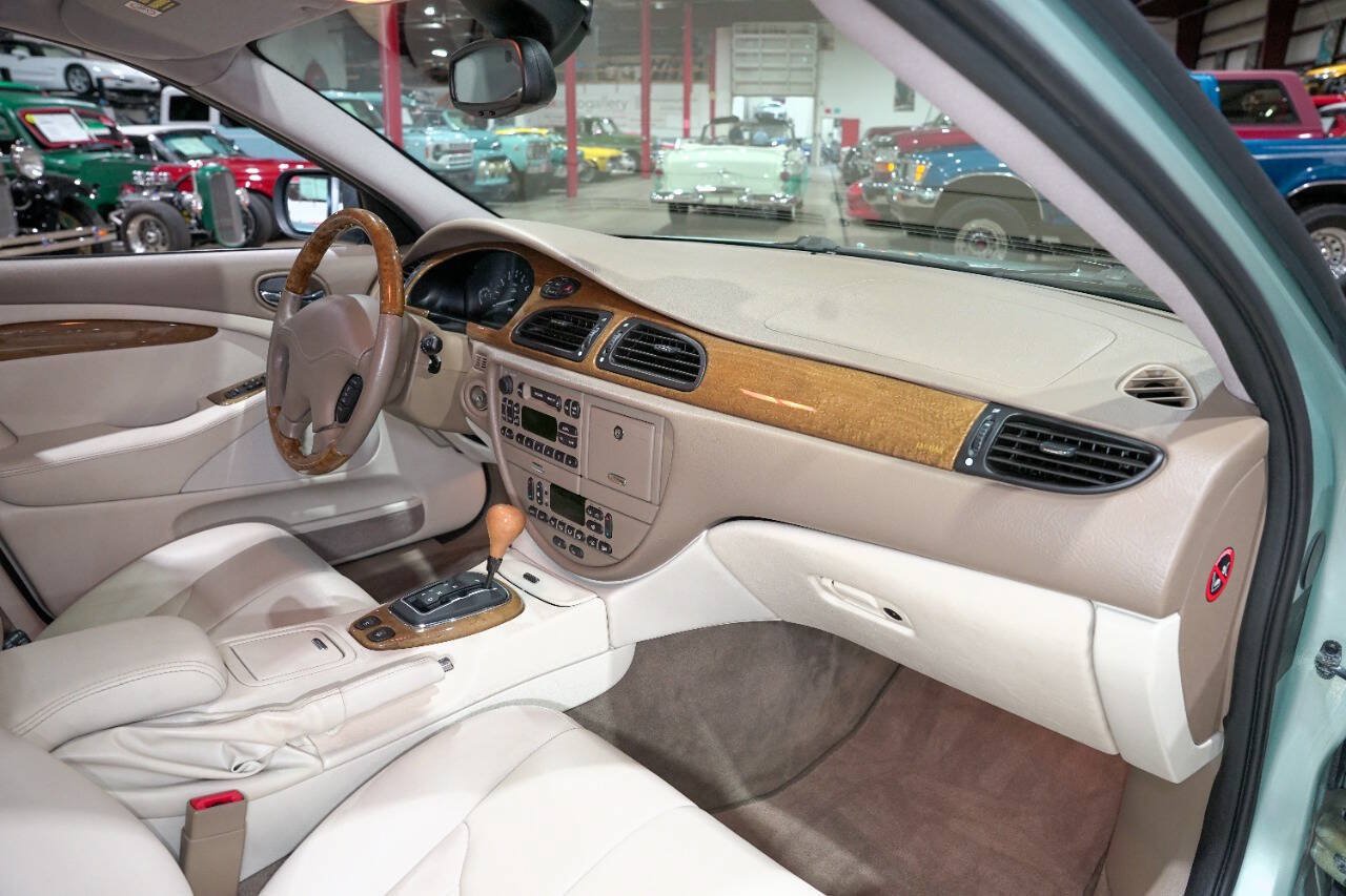 Used 2001 Jaguar S-TYPE 3.0 RWD image 38