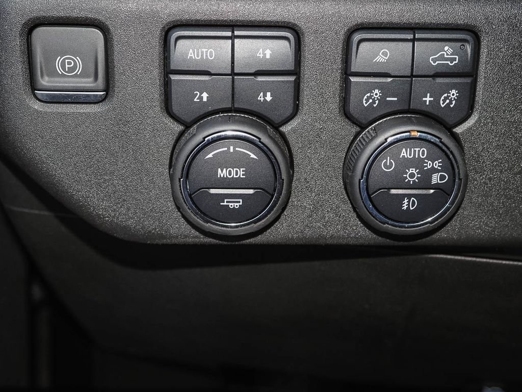 Certified 2023 Chevrolet Silverado 1500 High Country w/ High Country Premium Package image 29
