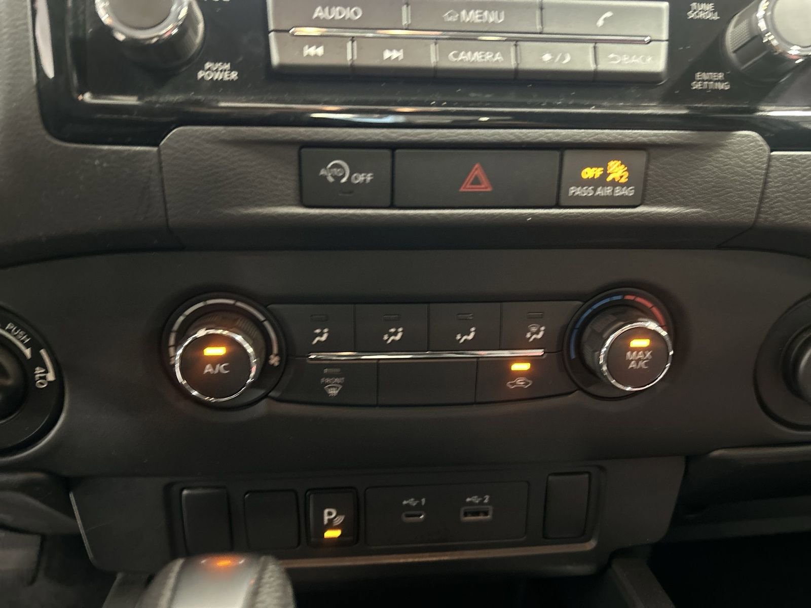 Used 2024 Nissan Frontier SV w/ Technology Package AWD/4WD image 16