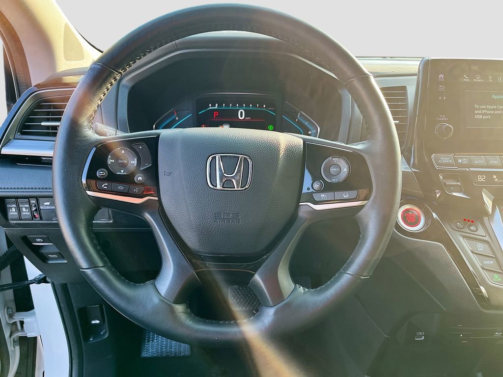 Used 2023 Honda Odyssey Elite image 11