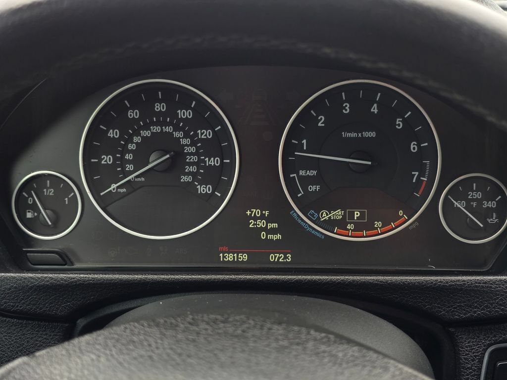 Used 2013 BMW 328i xDrive Sedan AWD/4WD image 22