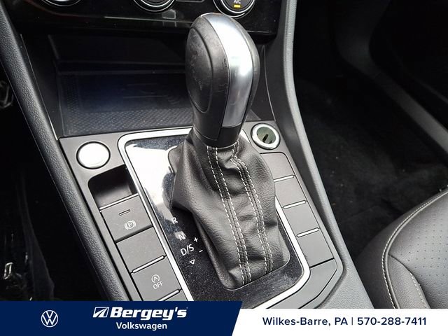 Certified 2021 Volkswagen Jetta SEL image 18