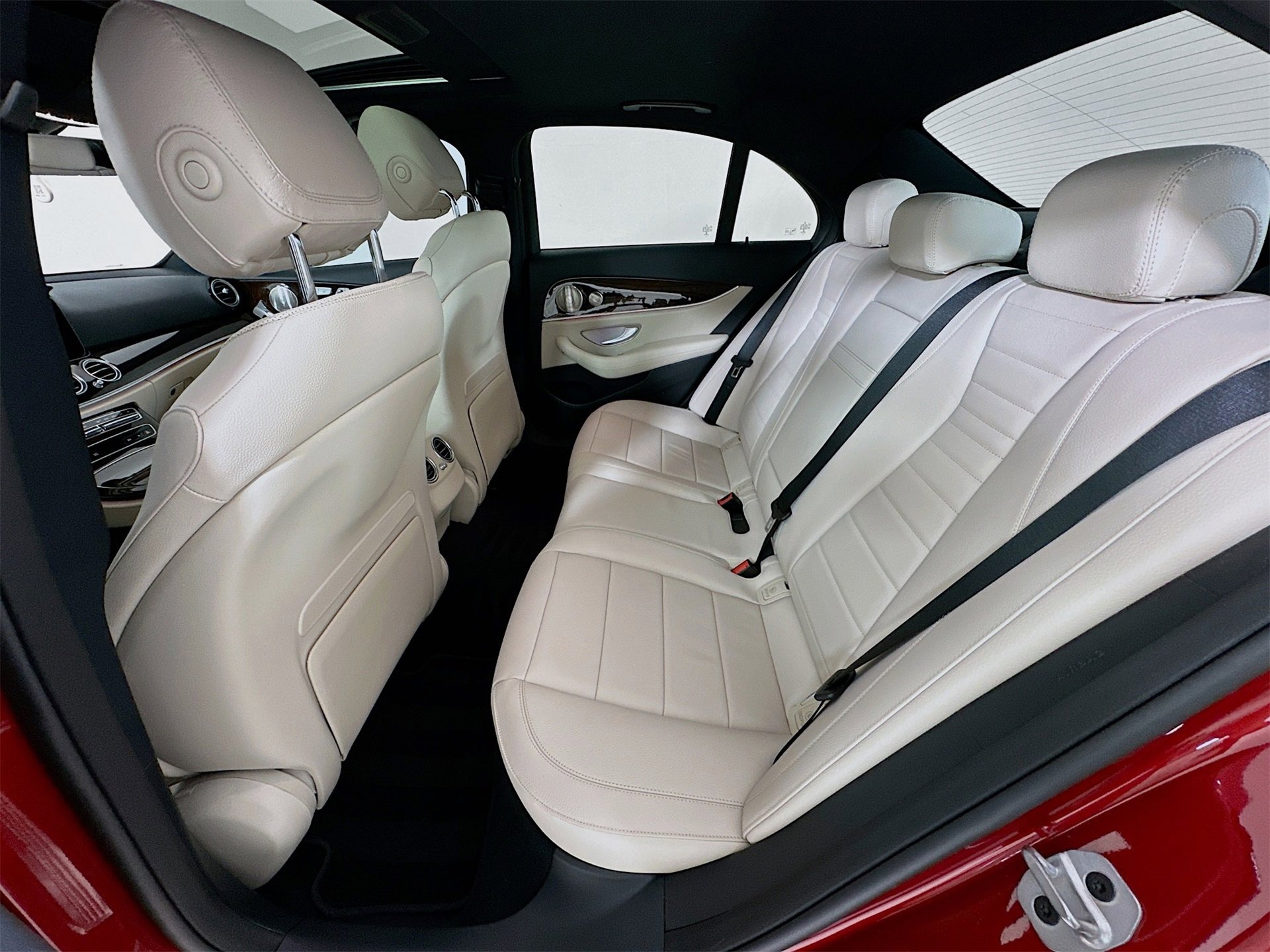 Certified 2023 Mercedes-Benz E 350 Sedan image 27