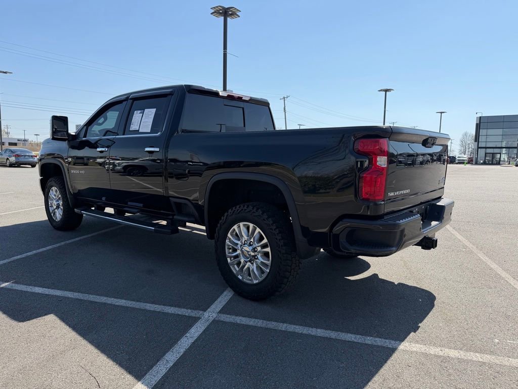 Used 2023 Chevrolet Silverado 3500 High Country image 5