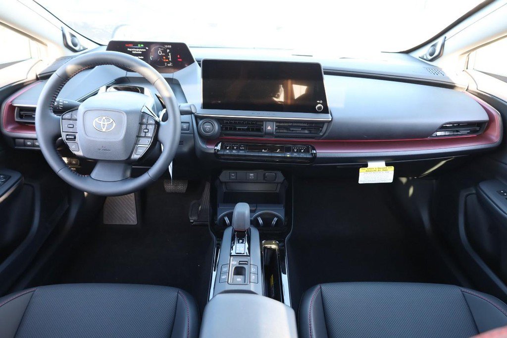 New 2026 Toyota Prius Plug-In Hybrid FWD image 22