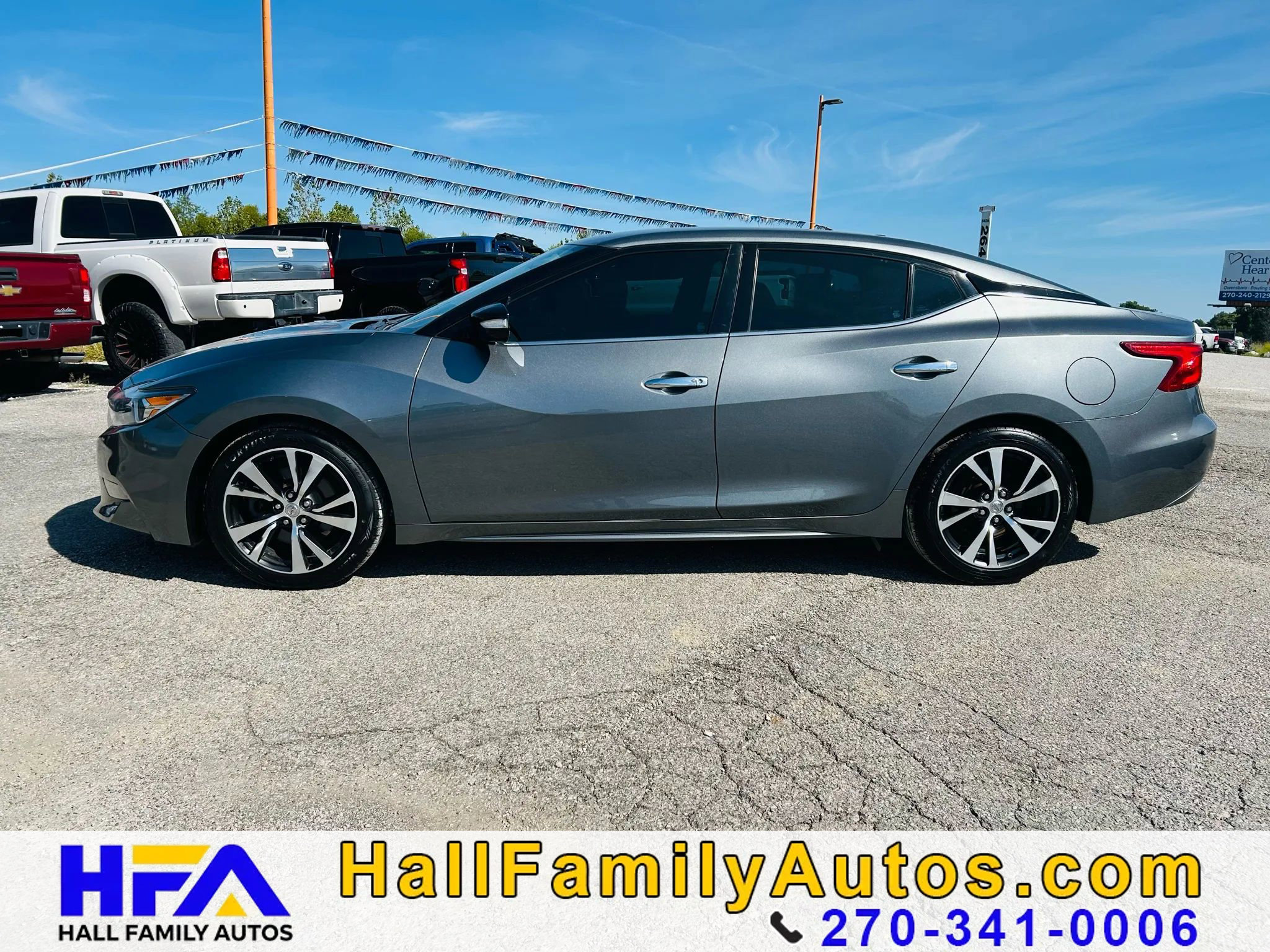 Used 2017 Nissan Maxima 3.5 SV image 2