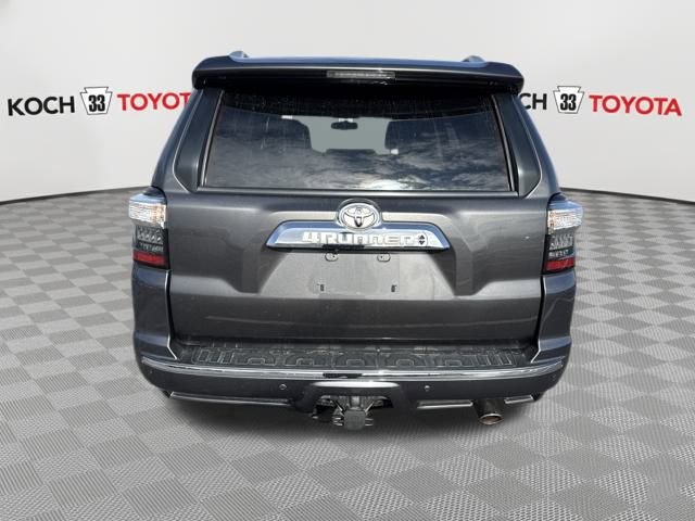 Used 2015 Toyota 4Runner Limited image 7